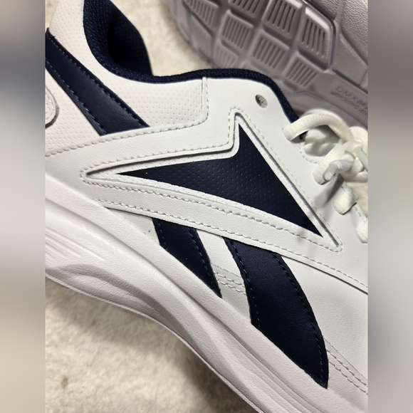 Reebok Walk Ultra 7 DMX Max Walking Men\'s Shoes Sz 9 main image 12